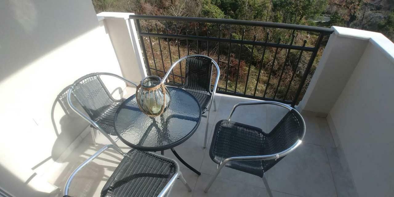 Apartments Ibis Čižići Εξωτερικό φωτογραφία