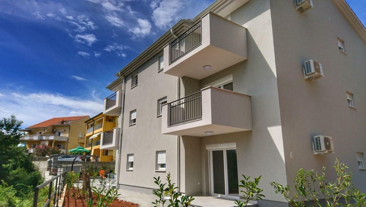 Apartments Ibis Čižići Εξωτερικό φωτογραφία